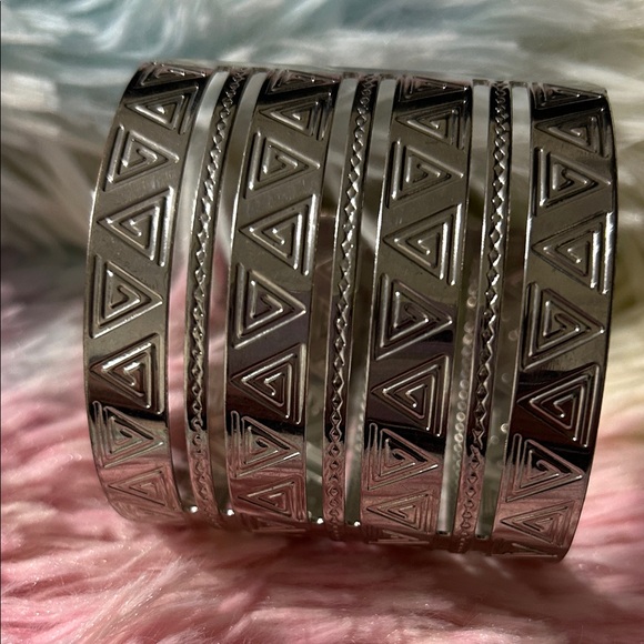 Jewelry - Silver Geometric Cuff Bracelet